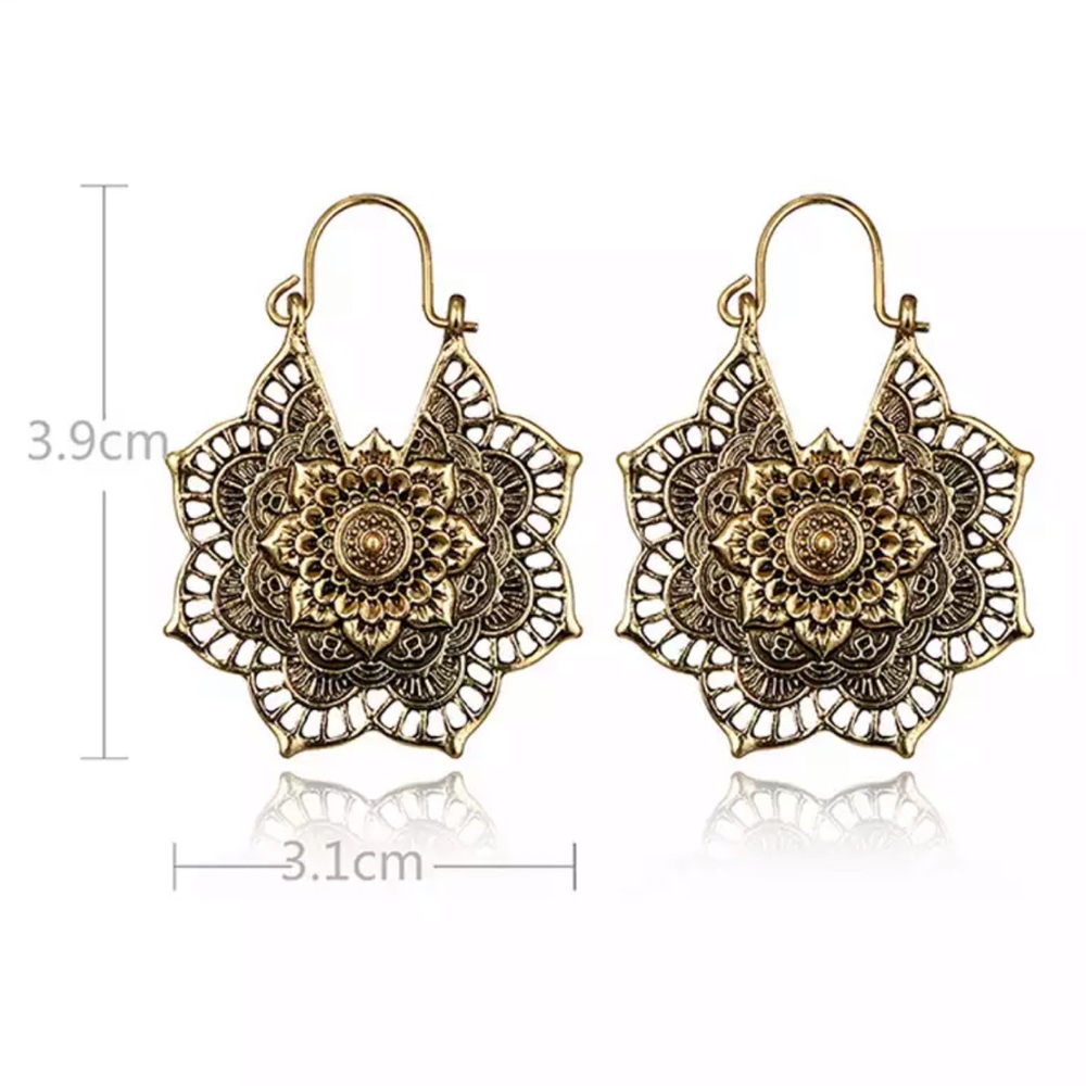 NEW Women’s Mandala hoop earrings jewelry gift